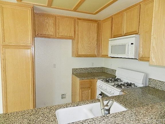 5th image of 15151 Foothill Blvd Unit 11