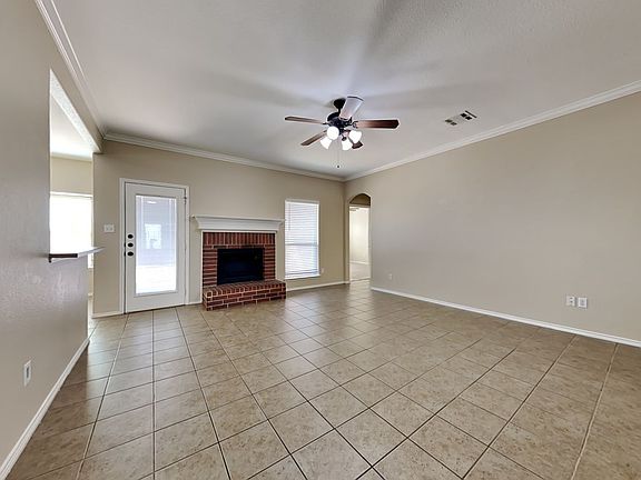 4th image of 1749 Colorado Dr