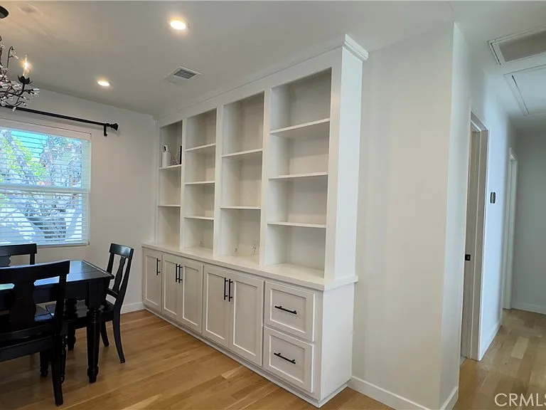 2385 Utley Rd — Photo 7