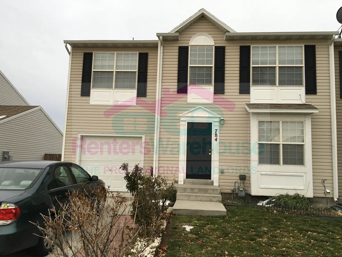 Building Photo - 784 N 170 W