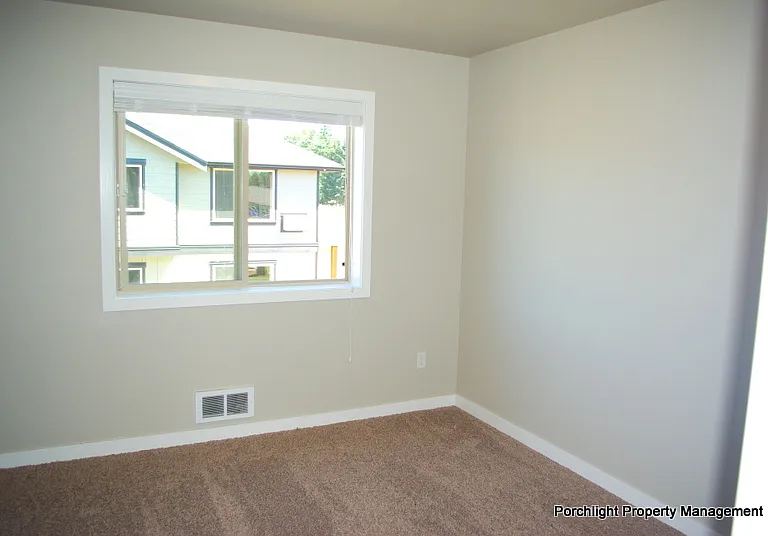 2005 Aaron Dr #204 — Photo 10