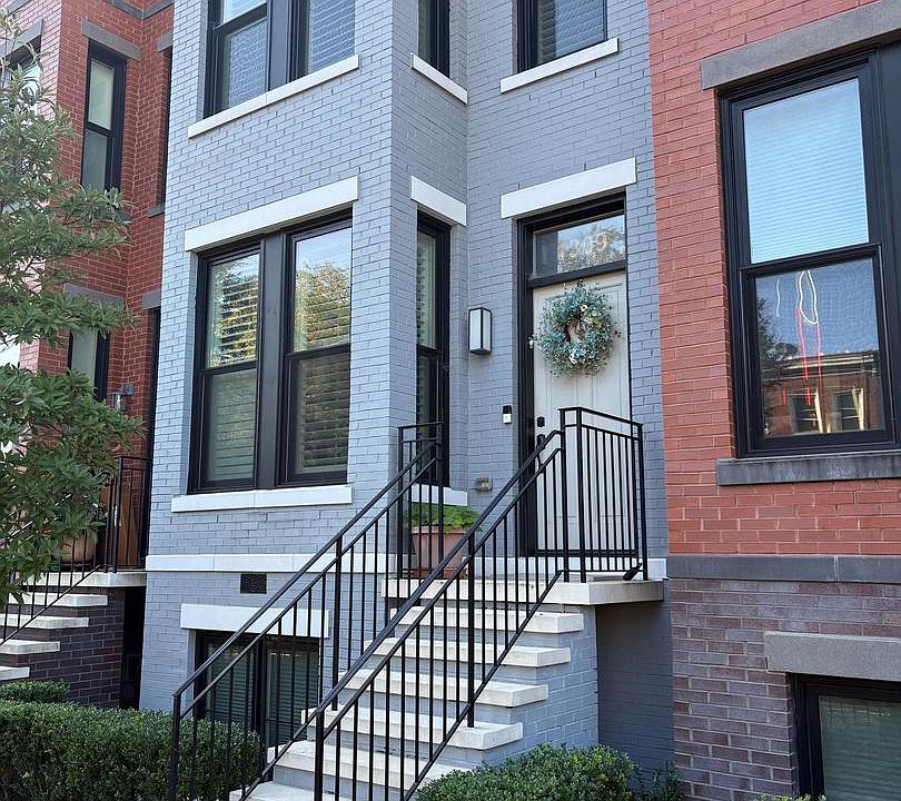 1st image of 1309 D St SE