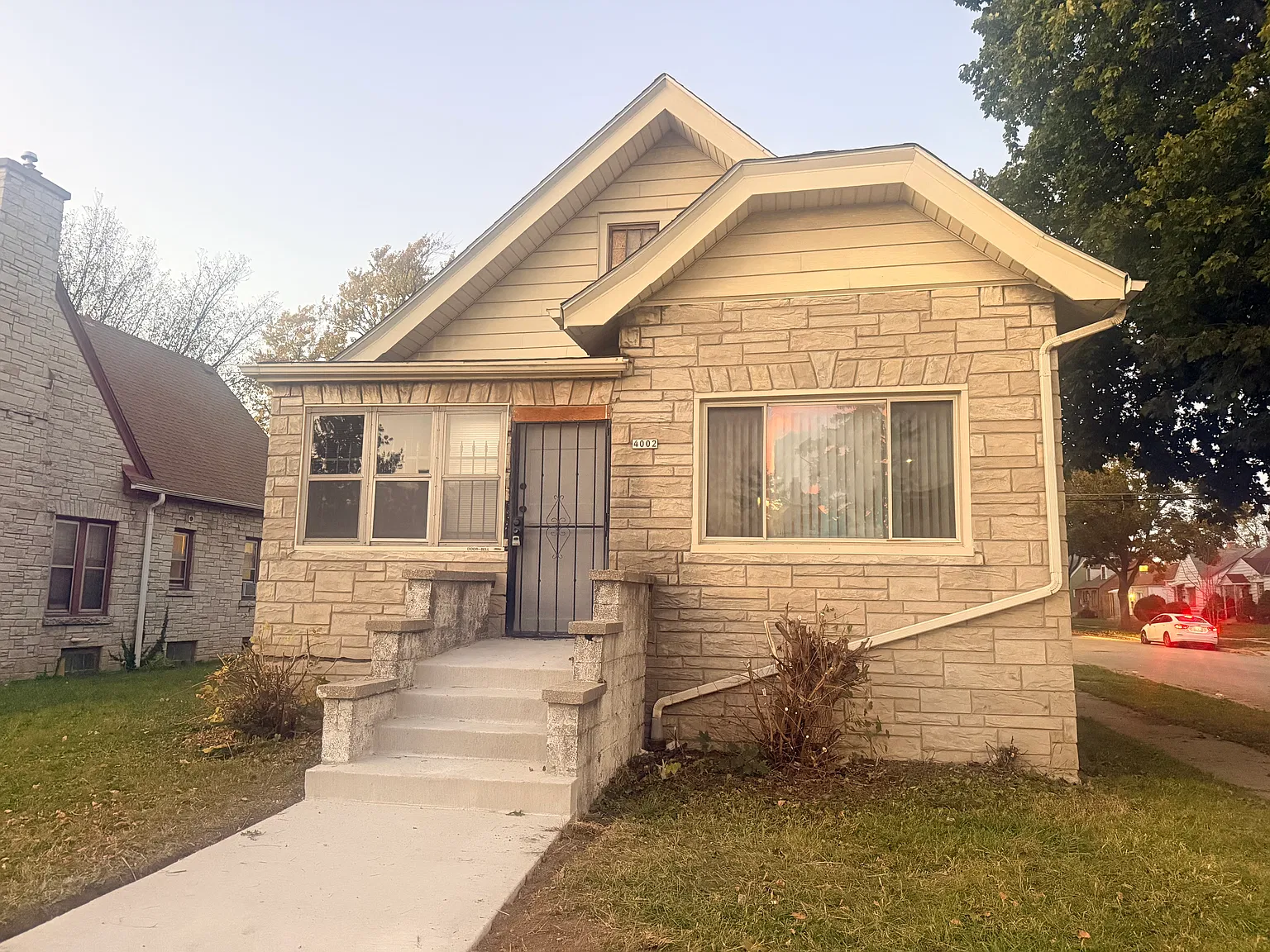 3 bed, 1121 sqft, $1,725 — Photo 1