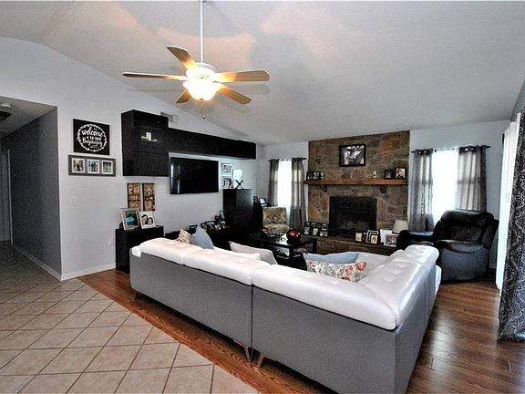 2nd image of 6124 Huckleberry Ave