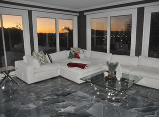 204 Cajon View Dr, El Cajon, CA 92020