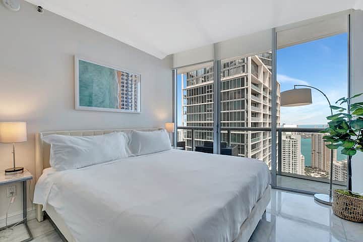 1st image of 485 Brickell Ave APT 4911