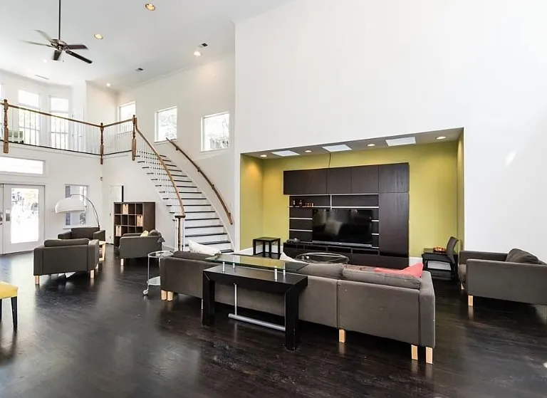 525 N Graham St — Photo 33