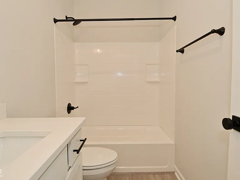 12014 Gia Ct — Photo 33