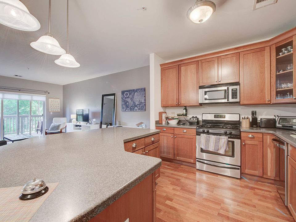 275 E Railroad Ave Bartlett IL Zillow