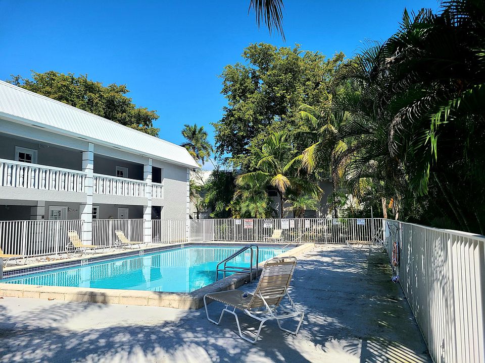 1st image of 17255 SW 95th Ave APT 159