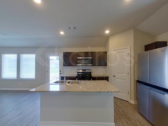 3rd image of 12610 Orchid Ln