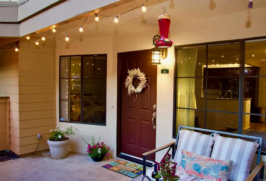 1 bed, 638 sqft, $2,695 — Photo 2