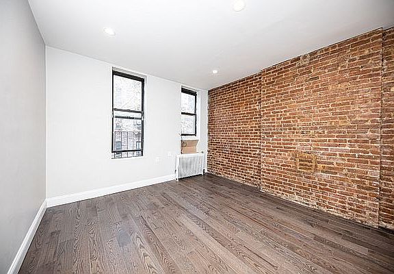 2nd image of 310 E 89th St #16J