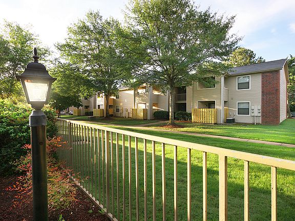 5th image of 7900 Rocky Creek Blvd #79424