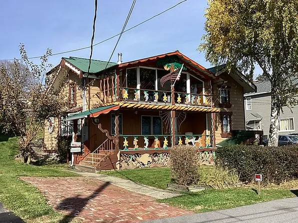 24 Flannagan St, Pringle, PA 18704