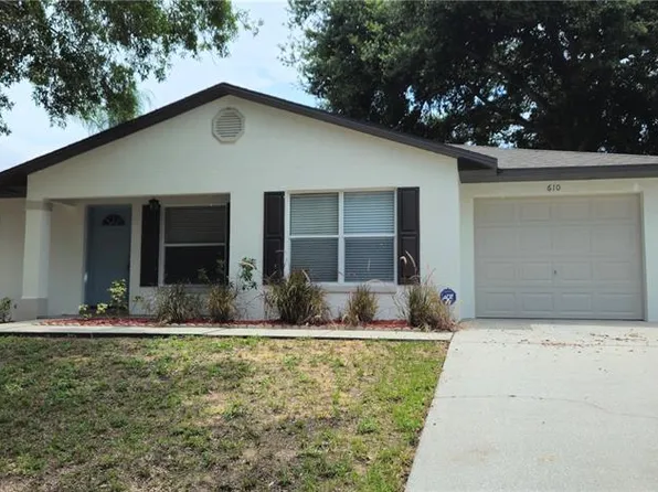 610 Windridge Pl, Tavares, FL 32778