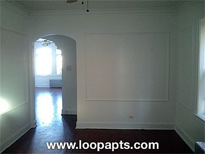 3rd image of 8918 S Blackstone Ave APT 1