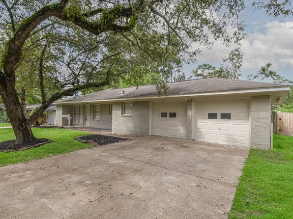 1509 N San Jacinto St, Conroe, TX 77301