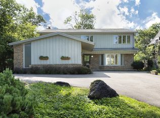 258 Dennis Ln, Glencoe, IL 60022