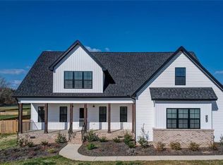 536 Troublesome Rd, Reidsville, NC 27320