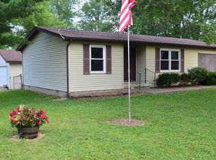 521 E Harrison St, Mount Vernon, IL 62864