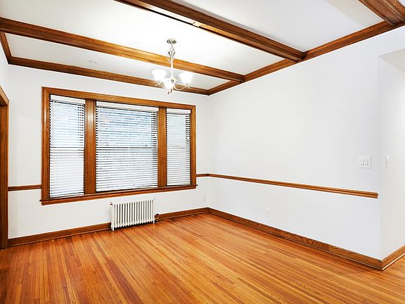 4th image of 5610 N Kenmore Ave APT 1N