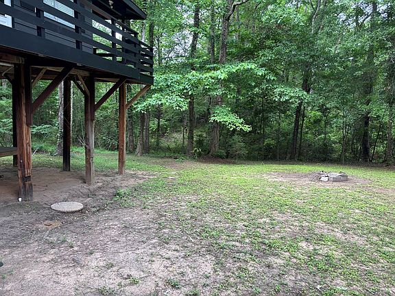 5th image of 462 Forest Dr