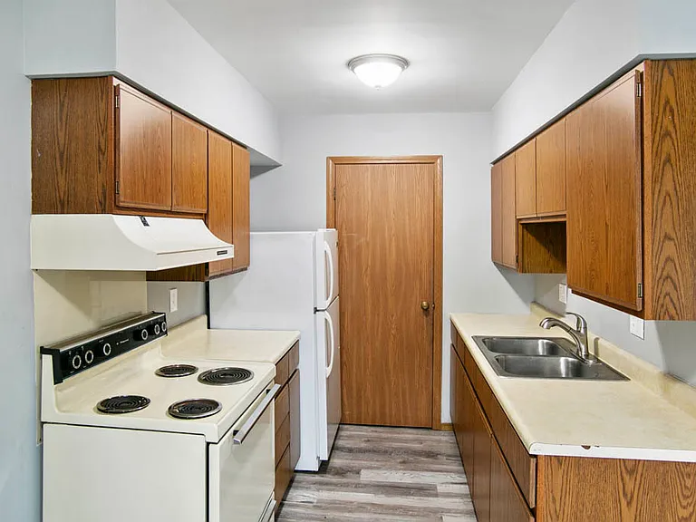 405 E Reed St #9 — Photo 2