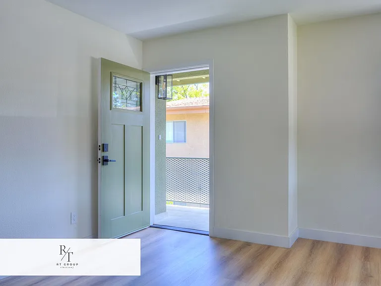 1032 S Golden West Ave #C — Photo 3