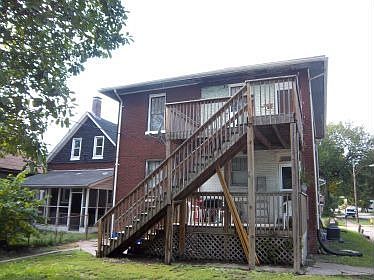 3rd image of 2460 Delmar Ave