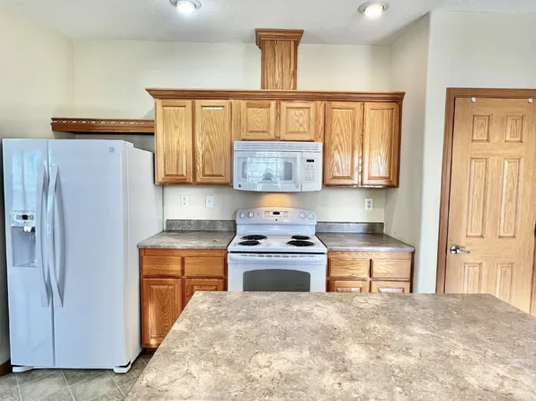 5120 Albright Rd, Clarksville, TN 37043