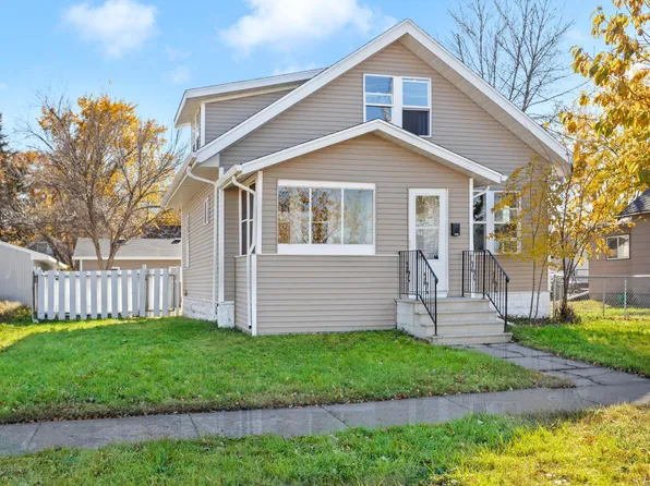 1518 5th Ave N, Fargo, ND 58102