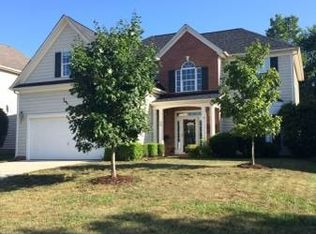 8824 Cavonnier Ln, Charlotte, NC 28216