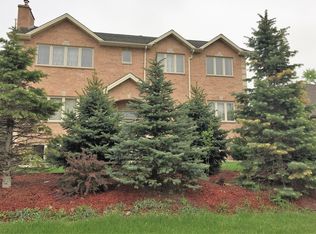 9935 S 88th Ave, Palos Hills, IL 60465