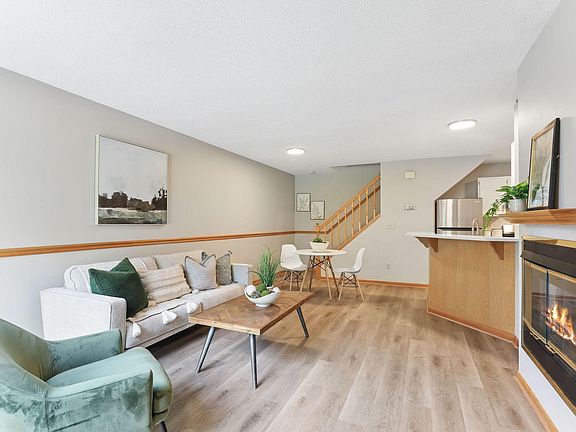 5th image of 1795 Donegal Dr APT 4