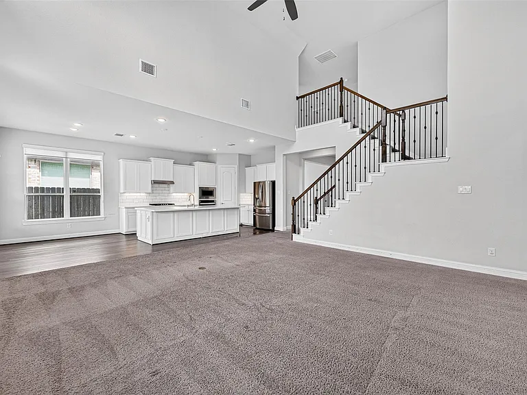 24419 Avanti Dr — Photo 14