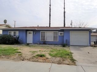 1075 E Oakland Ave, Hemet, CA 92543