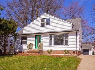 4441 Anderson Rd, South Euclid, OH 44121