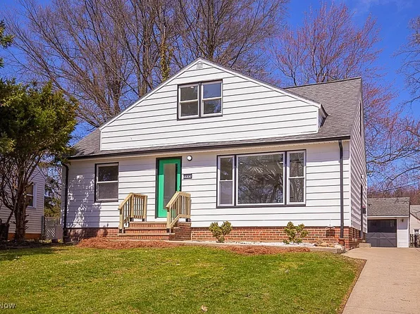 4441 Anderson Rd, South Euclid, OH 44121