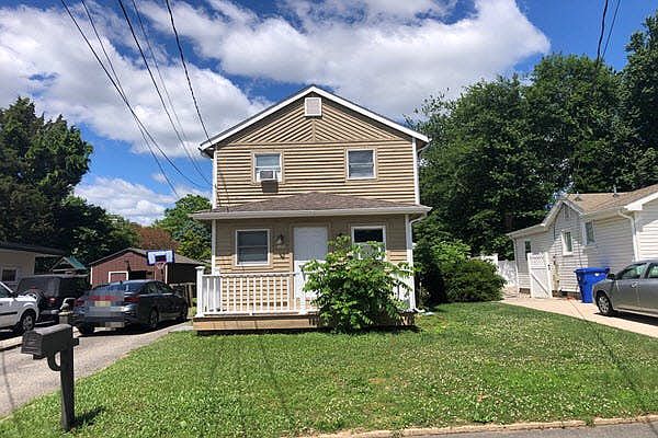 1st image of 27 Gladney Ave
