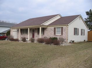 513 Meadow Dr, Macomb, IL 61455