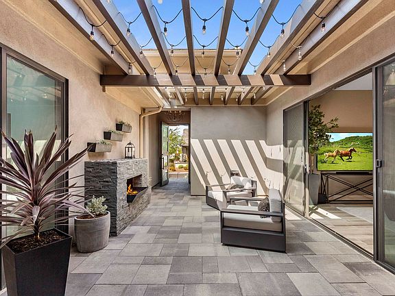 3rd image of 37205 NW Greythorn Cir