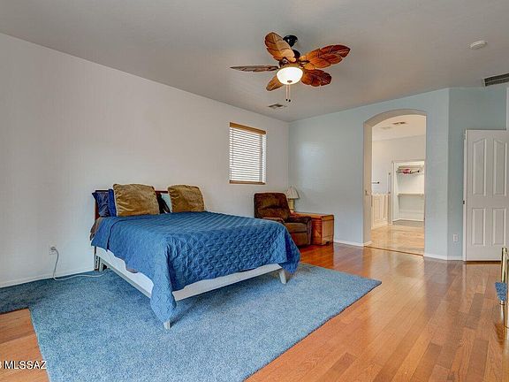 3rd image of 22 W Calle Tierra Serena