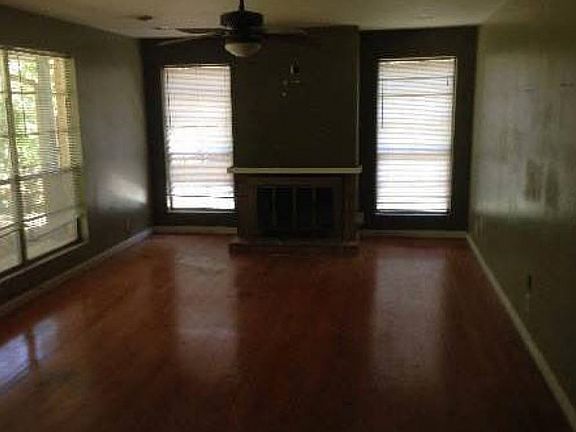 5th image of 112 Pine Shore Ln