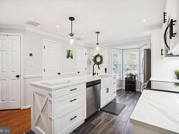 5th image of 5802 Wescott Hills Way