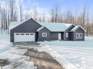 7661 Switch Back Trl, Buckley, MI 49620