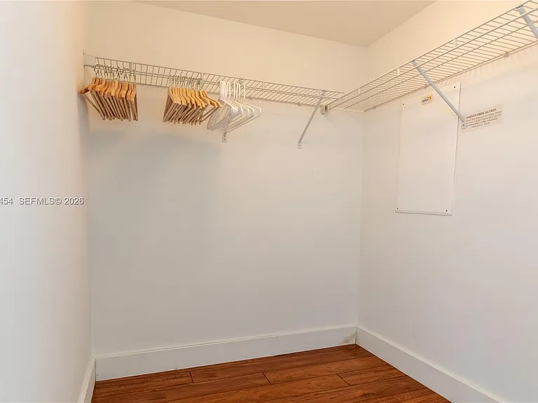90 SW 3rd St #3806 — Photo 12