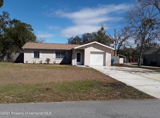1428 Gold Rd, Spring Hill, FL 34609