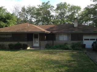 2020 Crestas Ave, North Versailles, PA 15137