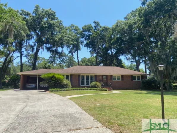 303 Pickwick Road, Savannah, GA 31410